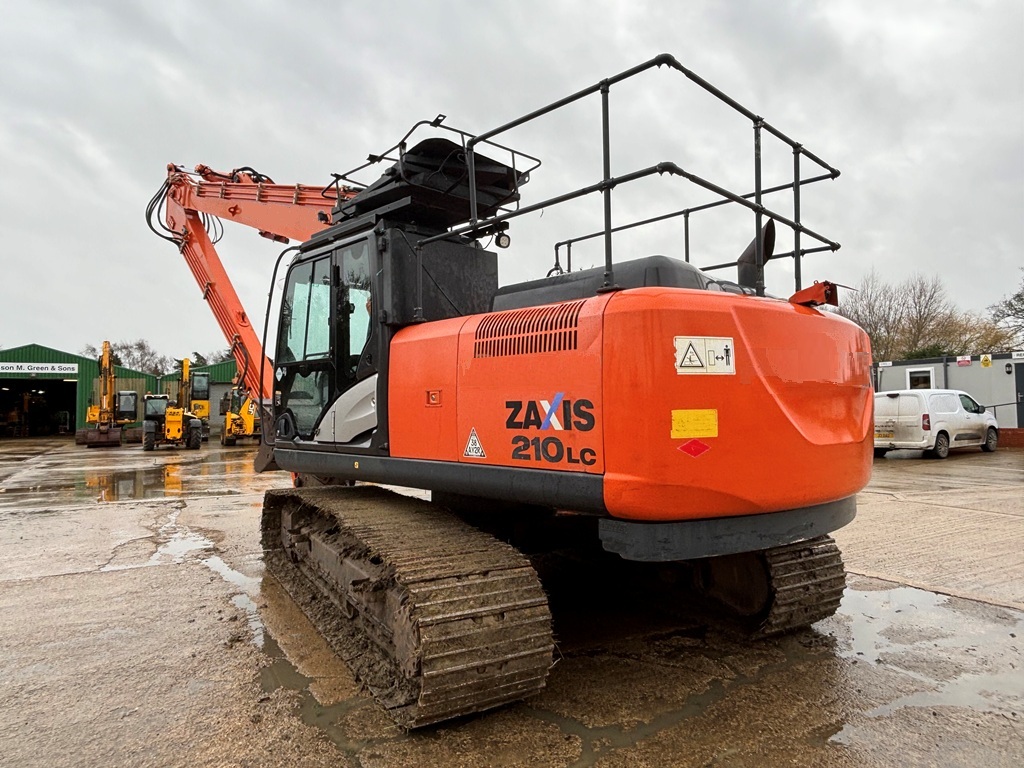 HITACHI ZX210 LONG REACH | Nelson Green